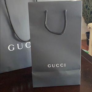 small gucci shopping bag